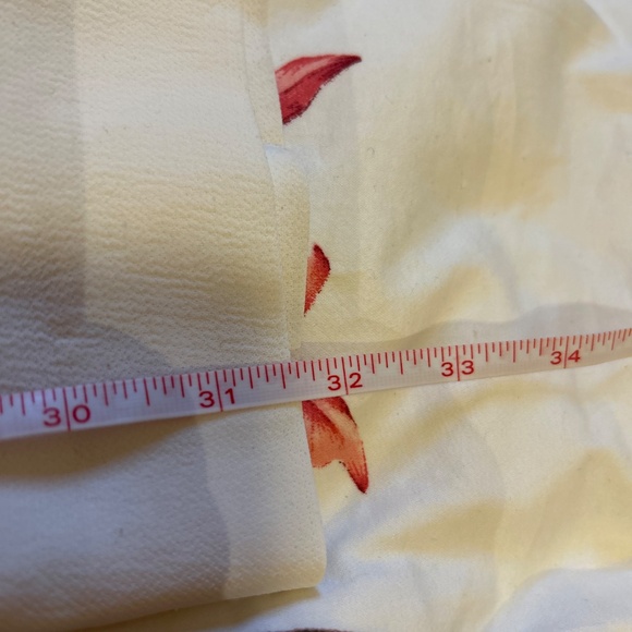 Aritzia Effortless Pants Size 6 - Picture 6 of 6